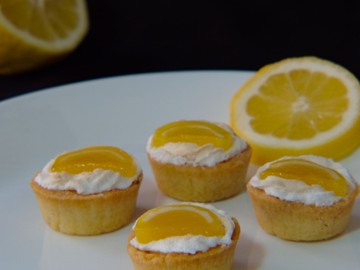 Lemon Meringue Minis